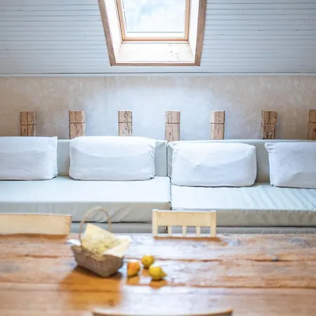 Apartment Trata